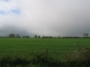 éolienne un peu dans les nuages